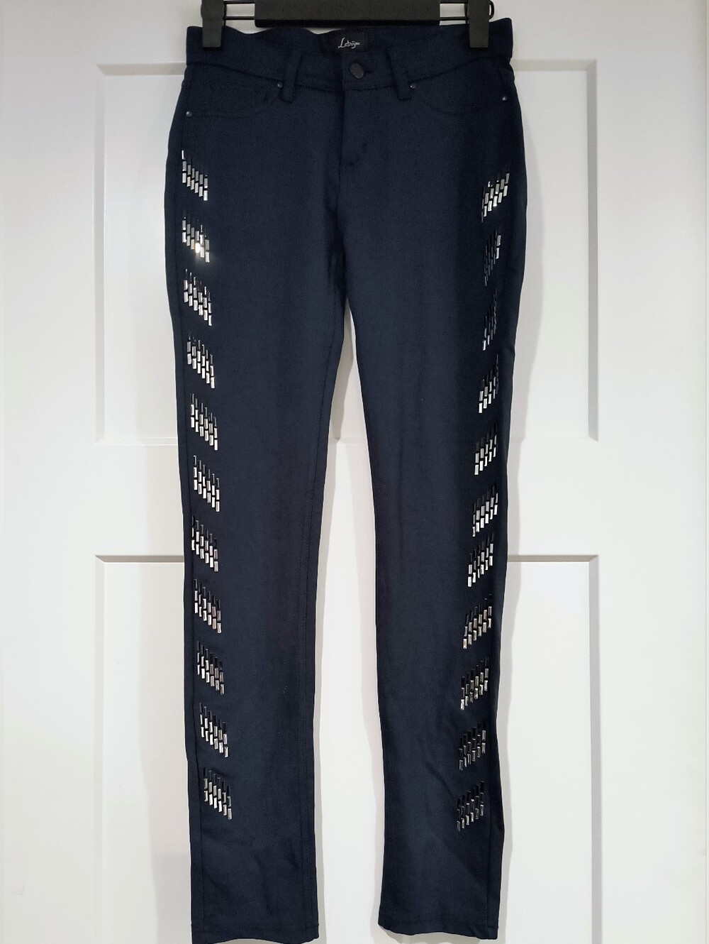 Labijou Dark Blue Women’s Leggings with Diagonal Cutout Panels